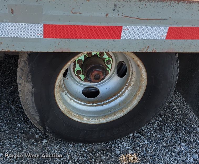 image for item KW9047 1999 Interstate  equipment trailer