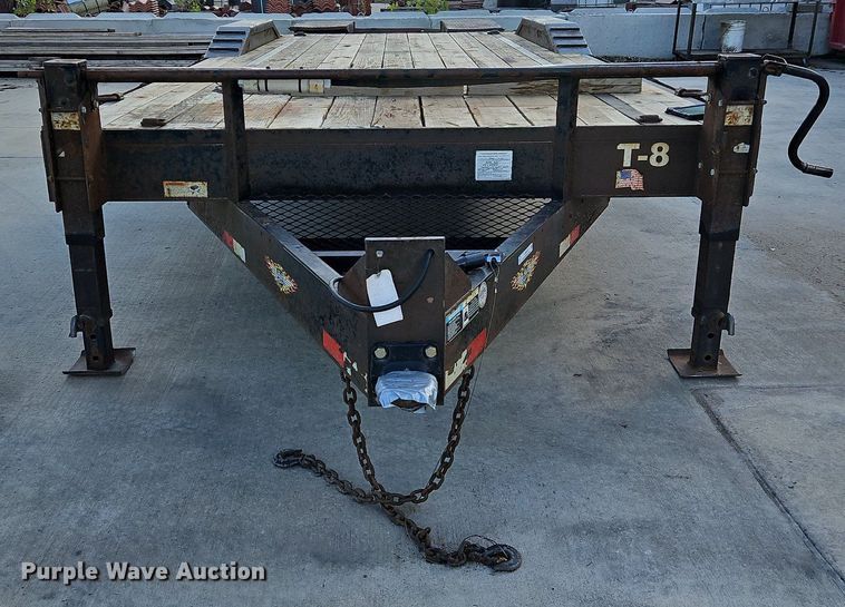 image for item LB9544 2015 H&H  utility trailer