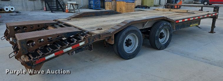 image for item LB9544 2015 H&H  utility trailer