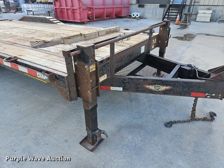 image for item LB9544 2015 H&H  utility trailer