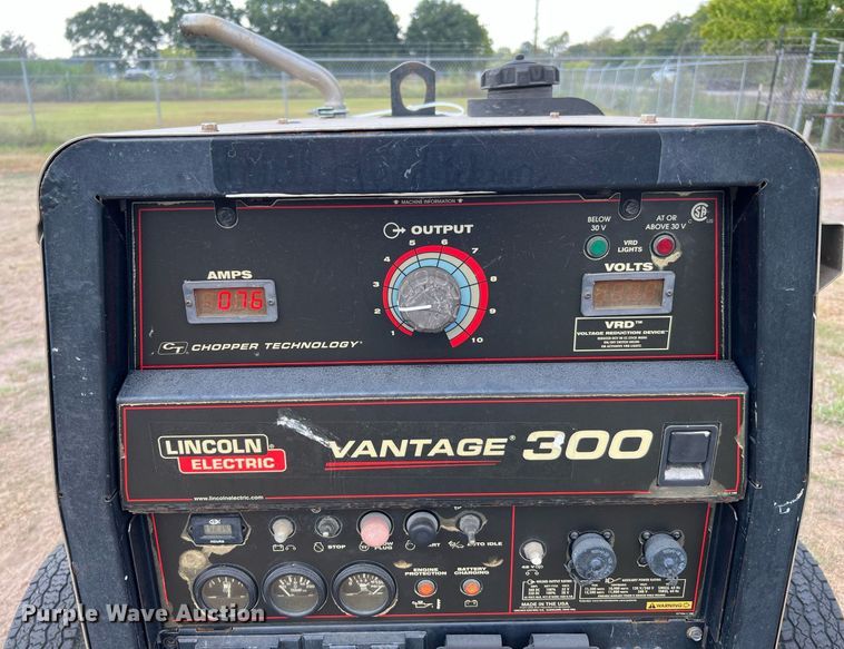 image for item LF9426 2017 Lincoln Electric Vantage 300  welder/generator