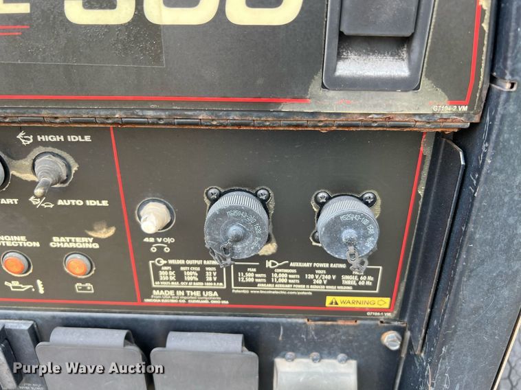 image for item LF9426 2017 Lincoln Electric Vantage 300  welder/generator