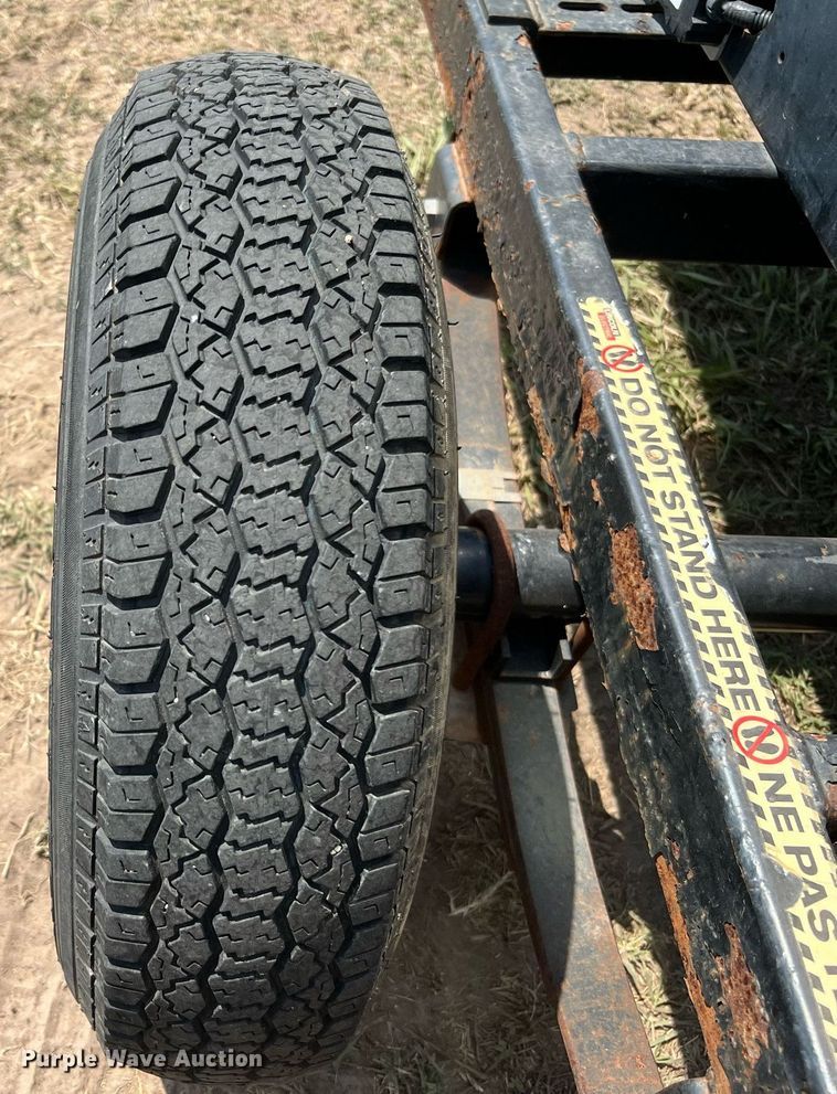 image for item LF9426 2017 Lincoln Electric Vantage 300  welder/generator