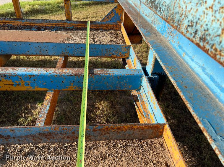 image for item LF9475 1985 Belshe  equipment trailer