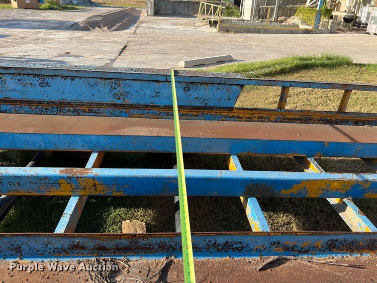 image for item LF9475 1985 Belshe  equipment trailer