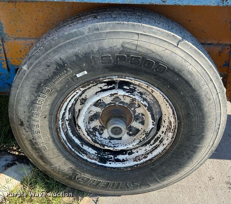 image for item LF9475 1985 Belshe  equipment trailer