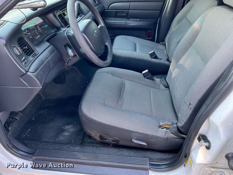 image for item LF9491 2008 Ford Crown Victoria  Police Interceptor