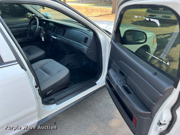 image for item LF9491 2008 Ford Crown Victoria  Police Interceptor