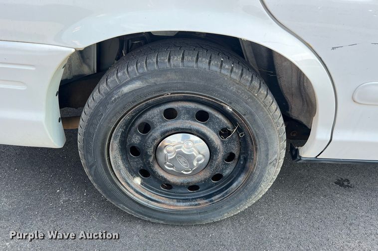 image for item LF9491 2008 Ford Crown Victoria  Police Interceptor