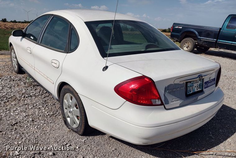 image for item LK9045 2000 Ford Taurus