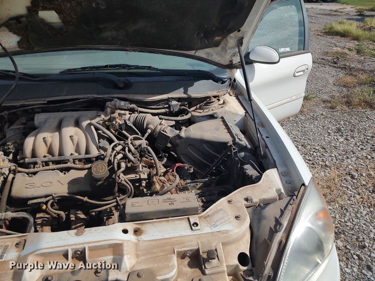 image for item LK9045 2000 Ford Taurus