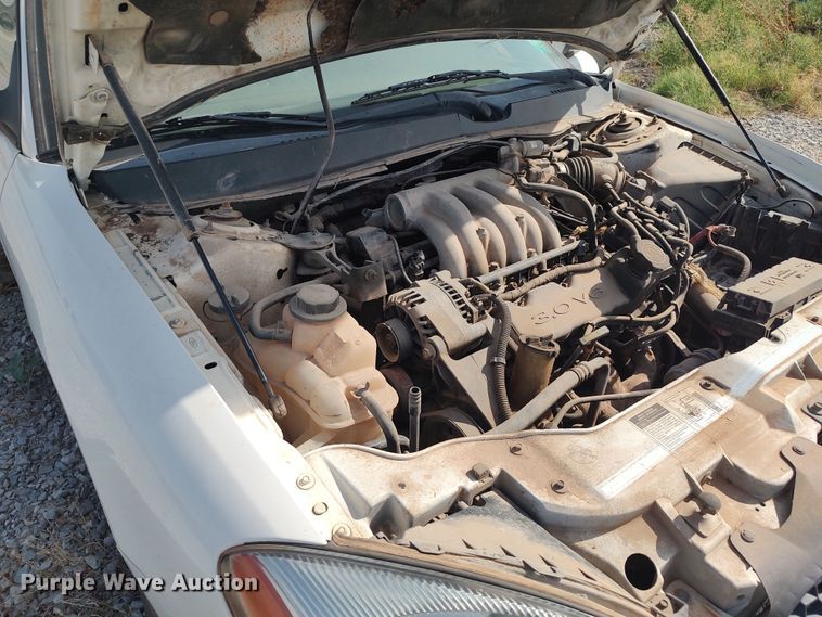 image for item LK9045 2000 Ford Taurus