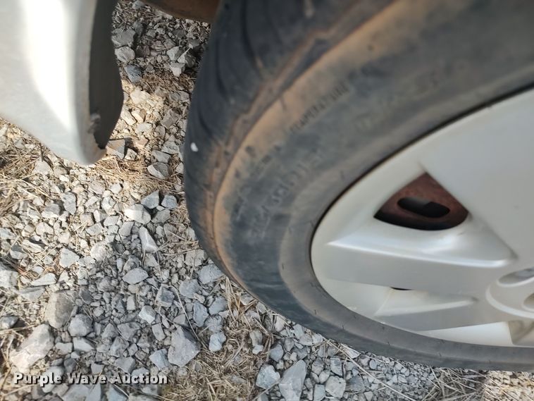 image for item LK9045 2000 Ford Taurus