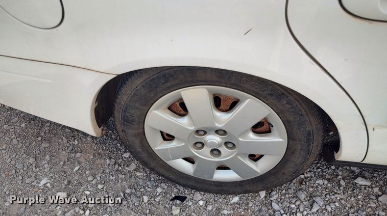 image for item LK9045 2000 Ford Taurus