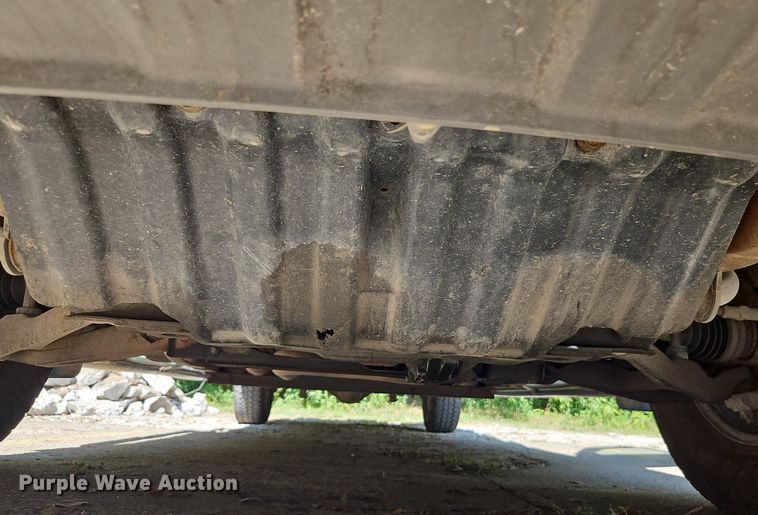 image for item LM9157 2003 Chevrolet Silverado 1500  Crew Cab pickup truck