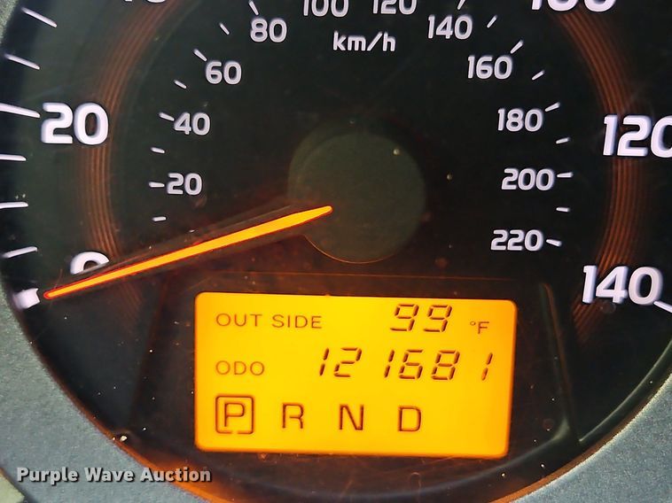 image for item LM9159 2006 Toyota RAV4  SUV