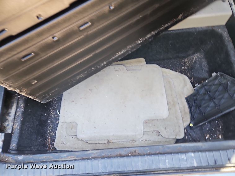 image for item LM9159 2006 Toyota RAV4  SUV