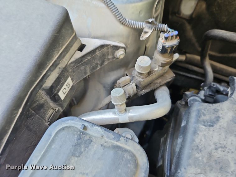 image for item LM9159 2006 Toyota RAV4  SUV