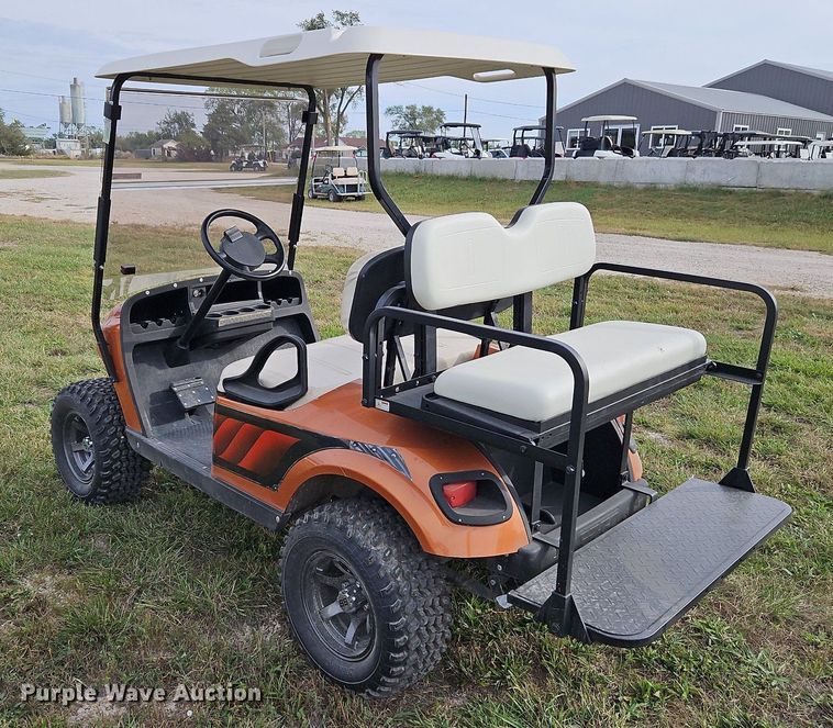 image for item LM9162 E-Z Go TXT FLEET, ELEC  golf cart