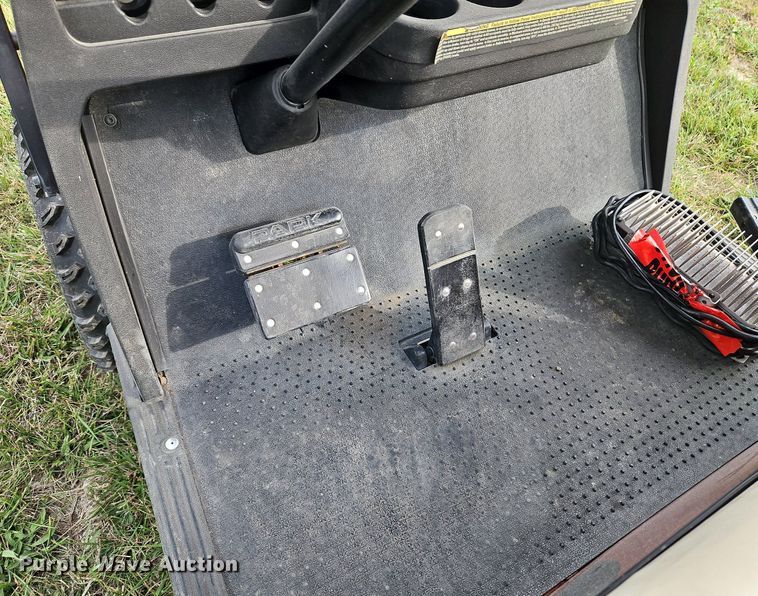 image for item LM9162 E-Z Go TXT FLEET, ELEC  golf cart