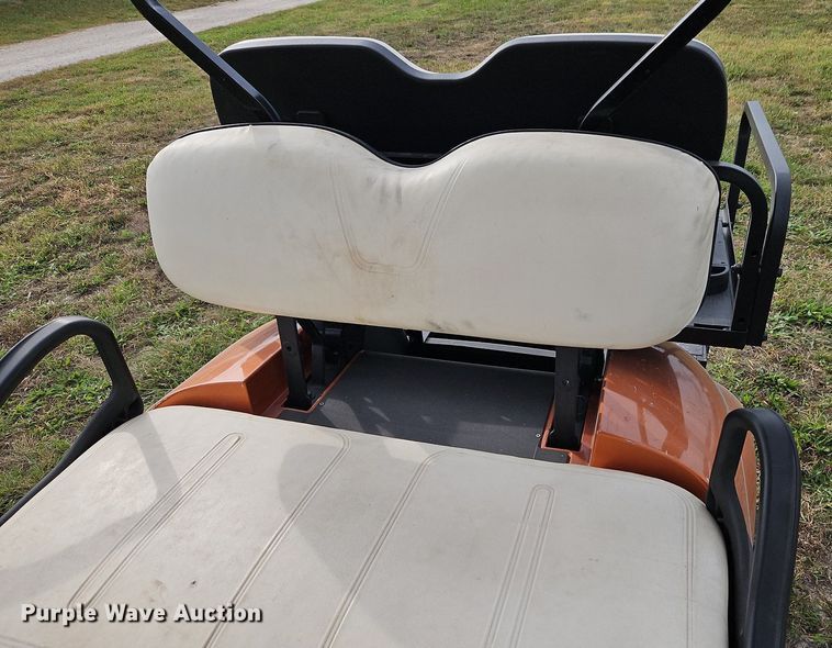 image for item LM9162 E-Z Go TXT FLEET, ELEC  golf cart