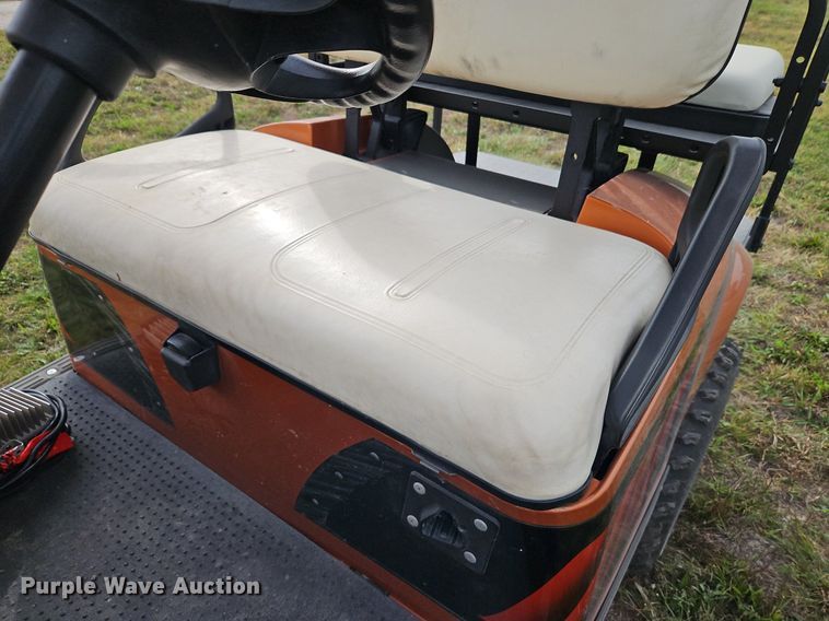 image for item LM9162 E-Z Go TXT FLEET, ELEC  golf cart