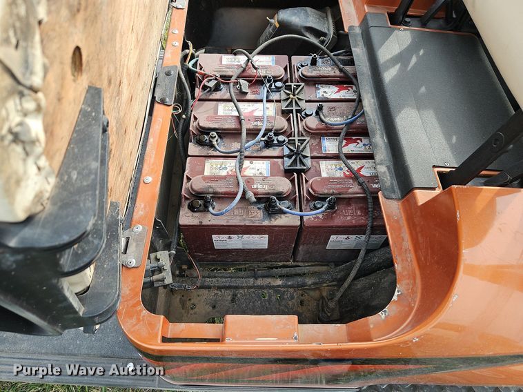 image for item LM9162 E-Z Go TXT FLEET, ELEC  golf cart