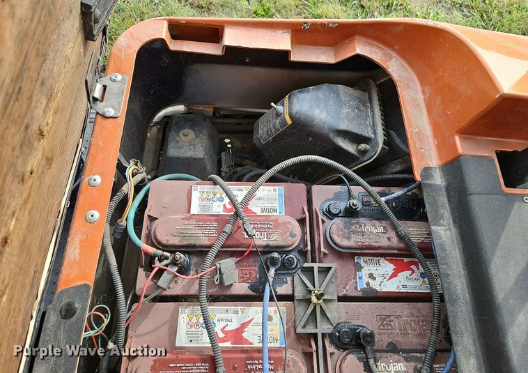 image for item LM9162 E-Z Go TXT FLEET, ELEC  golf cart