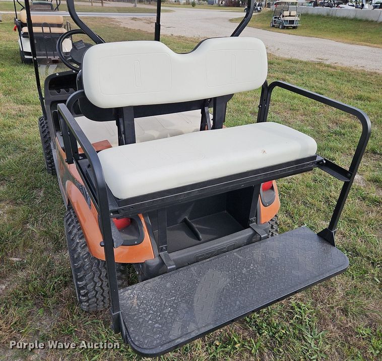 image for item LM9162 E-Z Go TXT FLEET, ELEC  golf cart