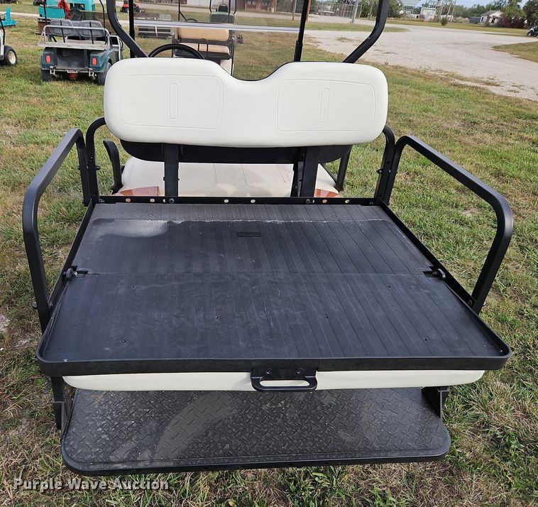 image for item LM9162 E-Z Go TXT FLEET, ELEC  golf cart