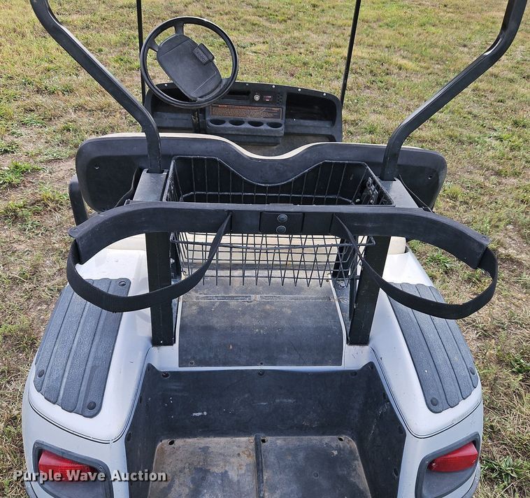 image for item LM9164 E-Z Go Freedom  golf cart