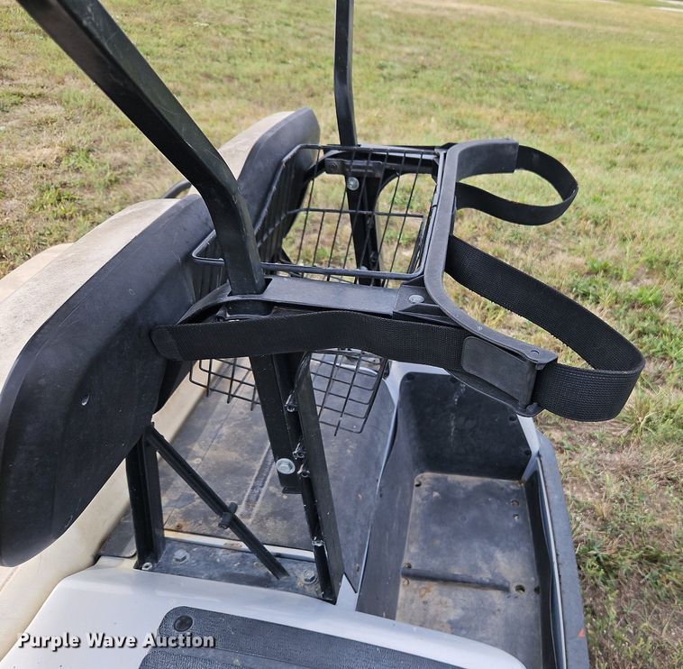 image for item LM9164 E-Z Go Freedom  golf cart