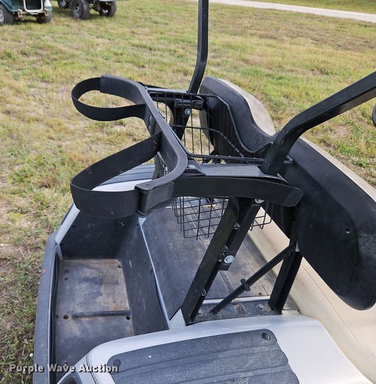 image for item LM9164 E-Z Go Freedom  golf cart