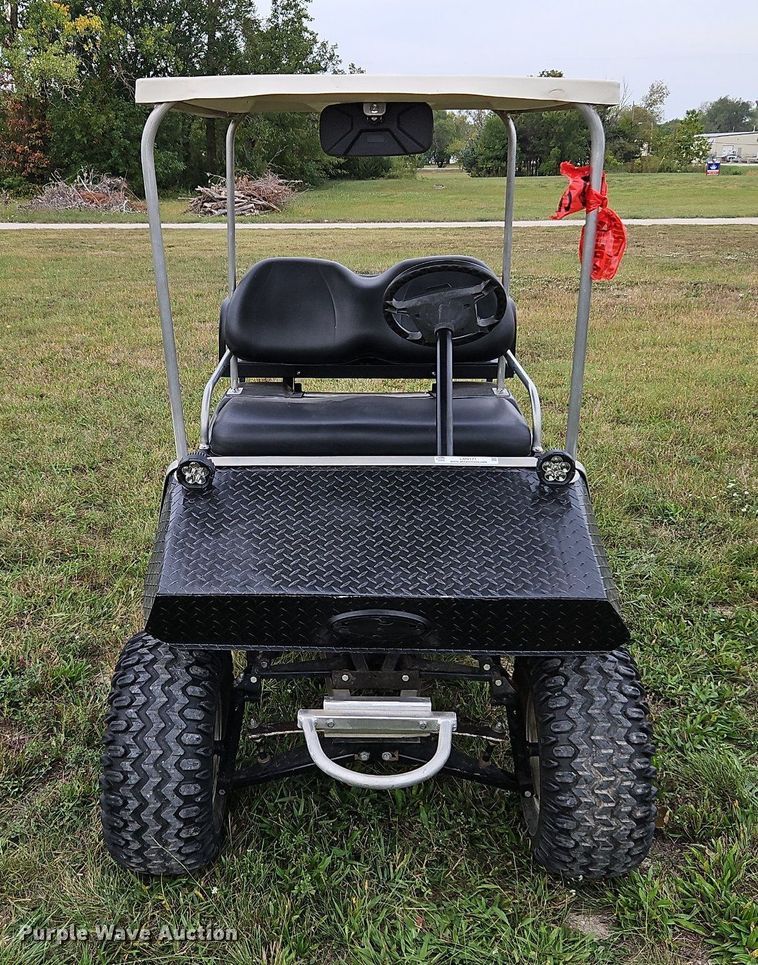 image for item LM9171 Club Car  golf cart
