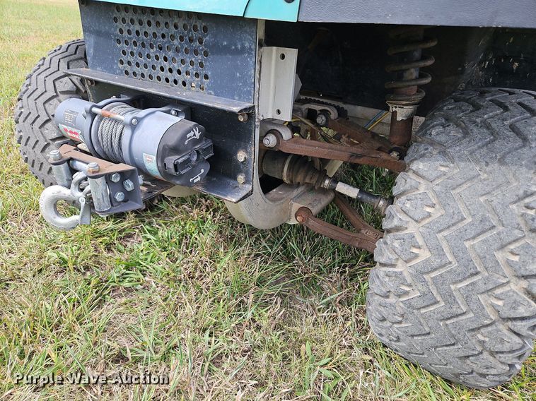 image for item LM9172 Club Car XRT 1500  utility vehicle