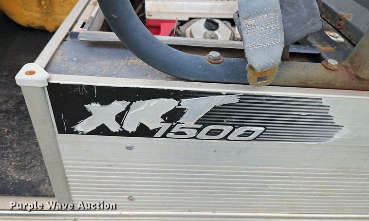 image for item LM9172 Club Car XRT 1500  utility vehicle