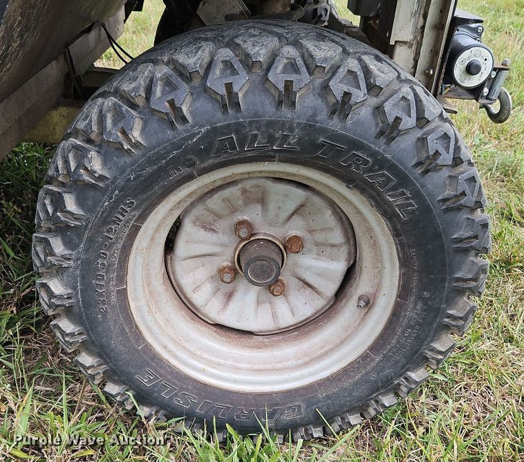 image for item LM9172 Club Car XRT 1500  utility vehicle