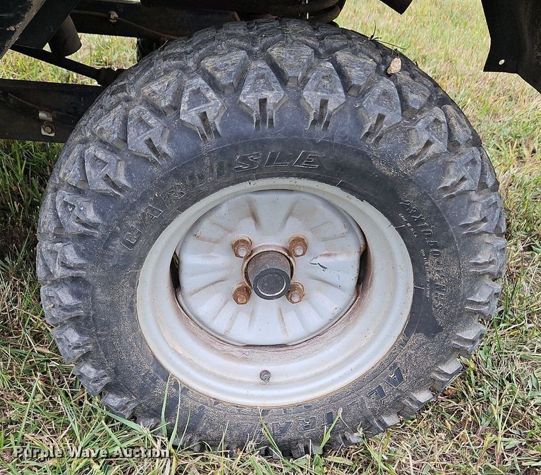 image for item LM9172 Club Car XRT 1500  utility vehicle