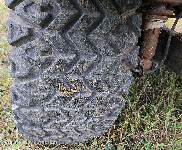 image for item LM9172 Club Car XRT 1500  utility vehicle