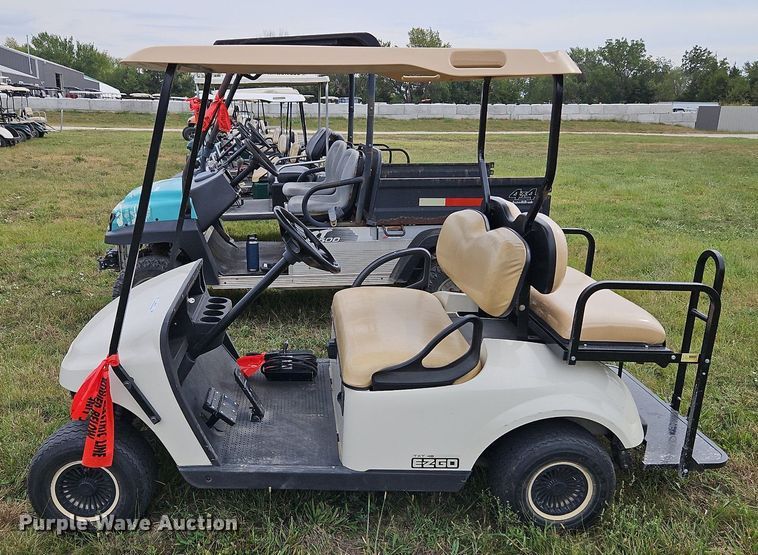 image for item LM9173 E-Z Go TXT FLEET, ELEC  golf cart