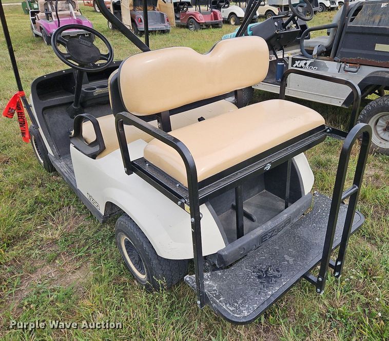 image for item LM9173 E-Z Go TXT FLEET, ELEC  golf cart
