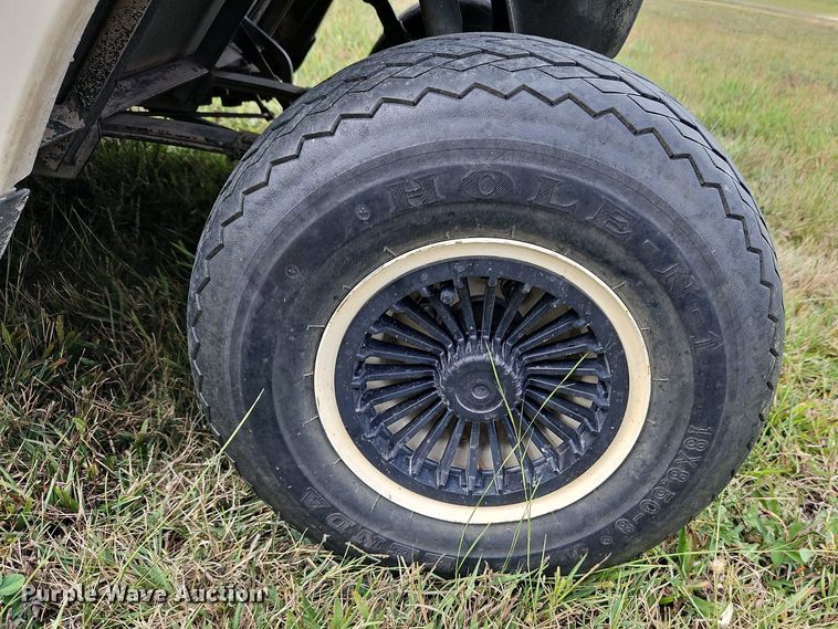 image for item LM9173 E-Z Go TXT FLEET, ELEC  golf cart