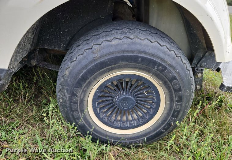 image for item LM9173 E-Z Go TXT FLEET, ELEC  golf cart