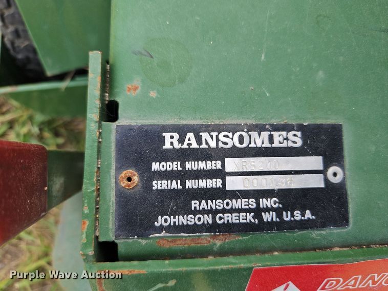 image for item LM9185 Ransomes XRS200  seeder