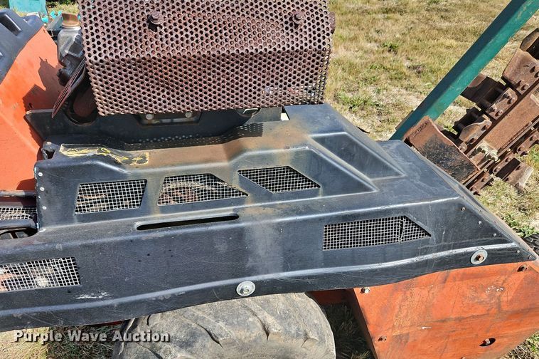 image for item LM9186 Ditch Witch 1820H  trencher