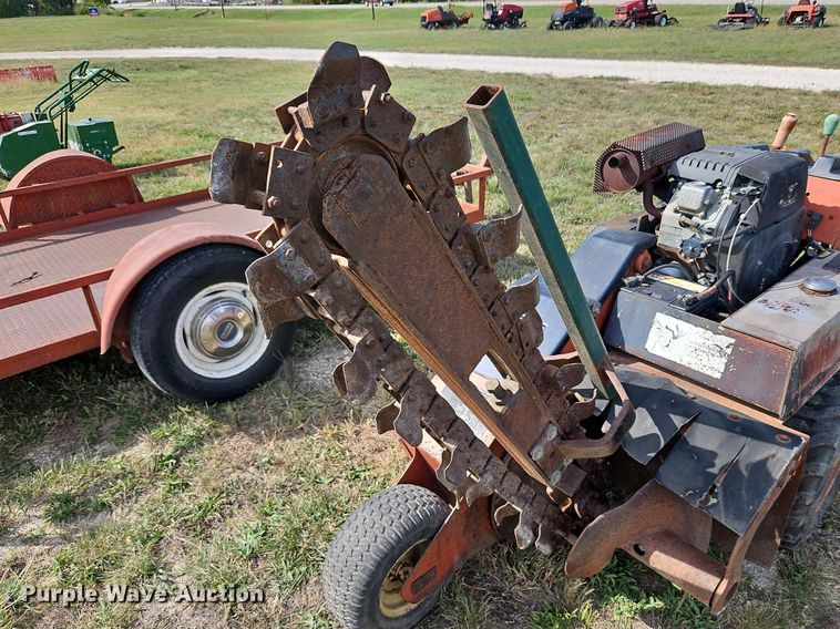 image for item LM9186 Ditch Witch 1820H  trencher