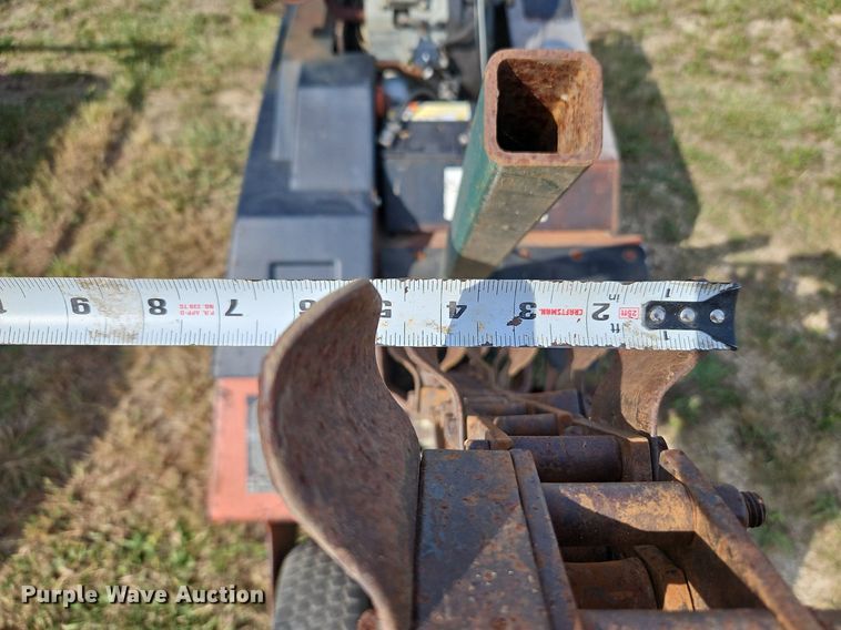 image for item LM9186 Ditch Witch 1820H  trencher