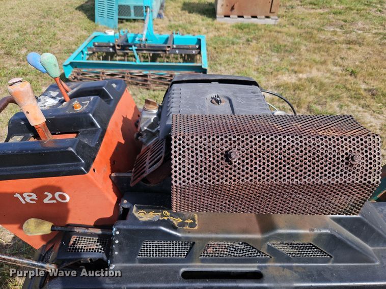 image for item LM9186 Ditch Witch 1820H  trencher