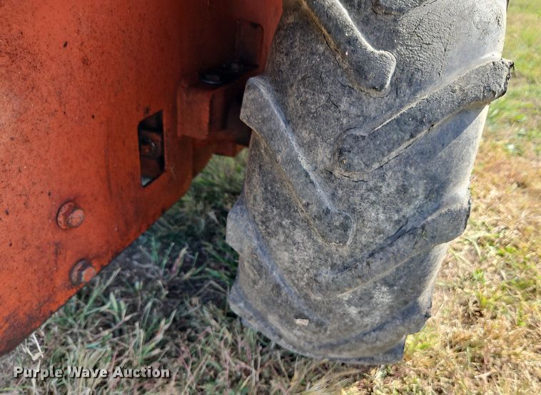 image for item LM9186 Ditch Witch 1820H  trencher