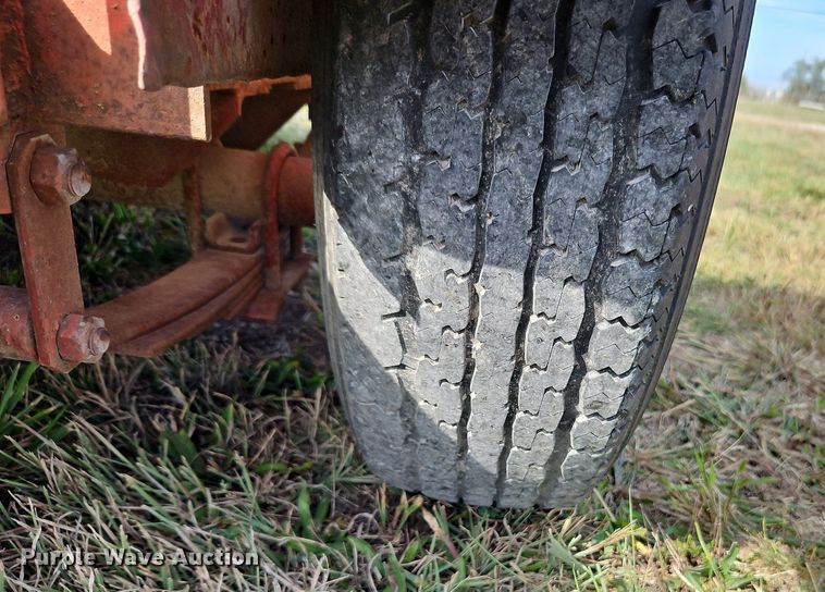 image for item LM9186 Ditch Witch 1820H  trencher